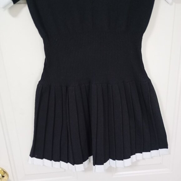 Dress Pleated Knit Black & White Collared Size M Short Sleeve - Picture 4 of 7